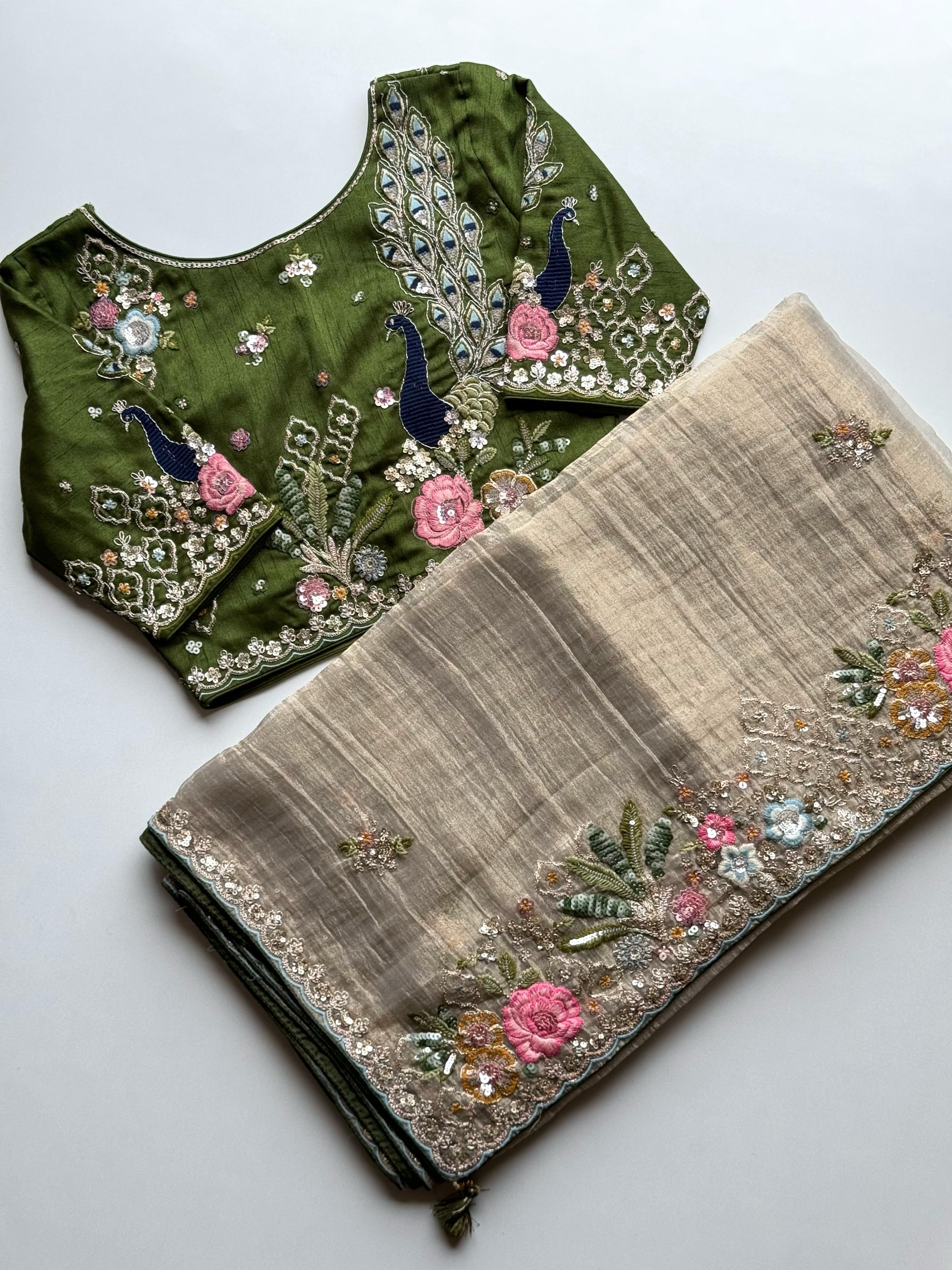 Aruna Banarasi Tissue Sare